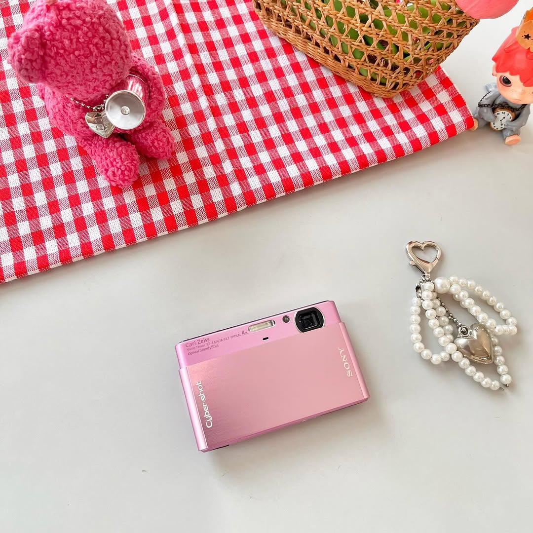 Sony Cybershot T-77 (Touchscreen) 💗